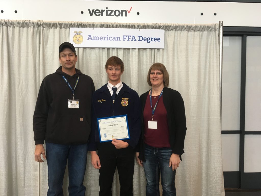 Fairbury FFA Attends 90th National FFA Convention – Fairbury Public Schools